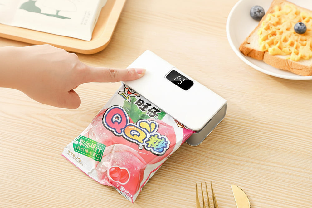 Plastic Bag Sealer Mini Heat Bag Sealing Machine Rechargeable Handheld Food Packaging Heat Sealer Thermal Bags Sealing Machine
